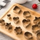 thumbnail image 4 of Mini juego de cortadores de galletas geométricos, molde para hornear de cocina redondo, triangular, cuadrado, hexagonal, en forma de corazón., 4 of 5