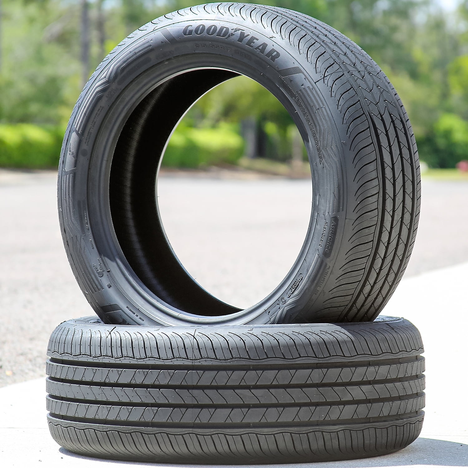 Goodyear MaxGuard 215/55R17 - Tires for auto repair shops