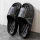 thumbnail image 1 of Moda verano oso de dibujos animados zapatos para el hogar antideslizantes chanclas suaves sandalias cómodas ágiles hombres mujeres pareja zapatillas chanclas de mujer, 1 of 5