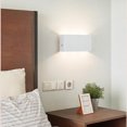 thumbnail image 4 of Adhesivo Recargable Con Atenuación Continua LED De Pared Arriba Y Abajo, 4 of 7
