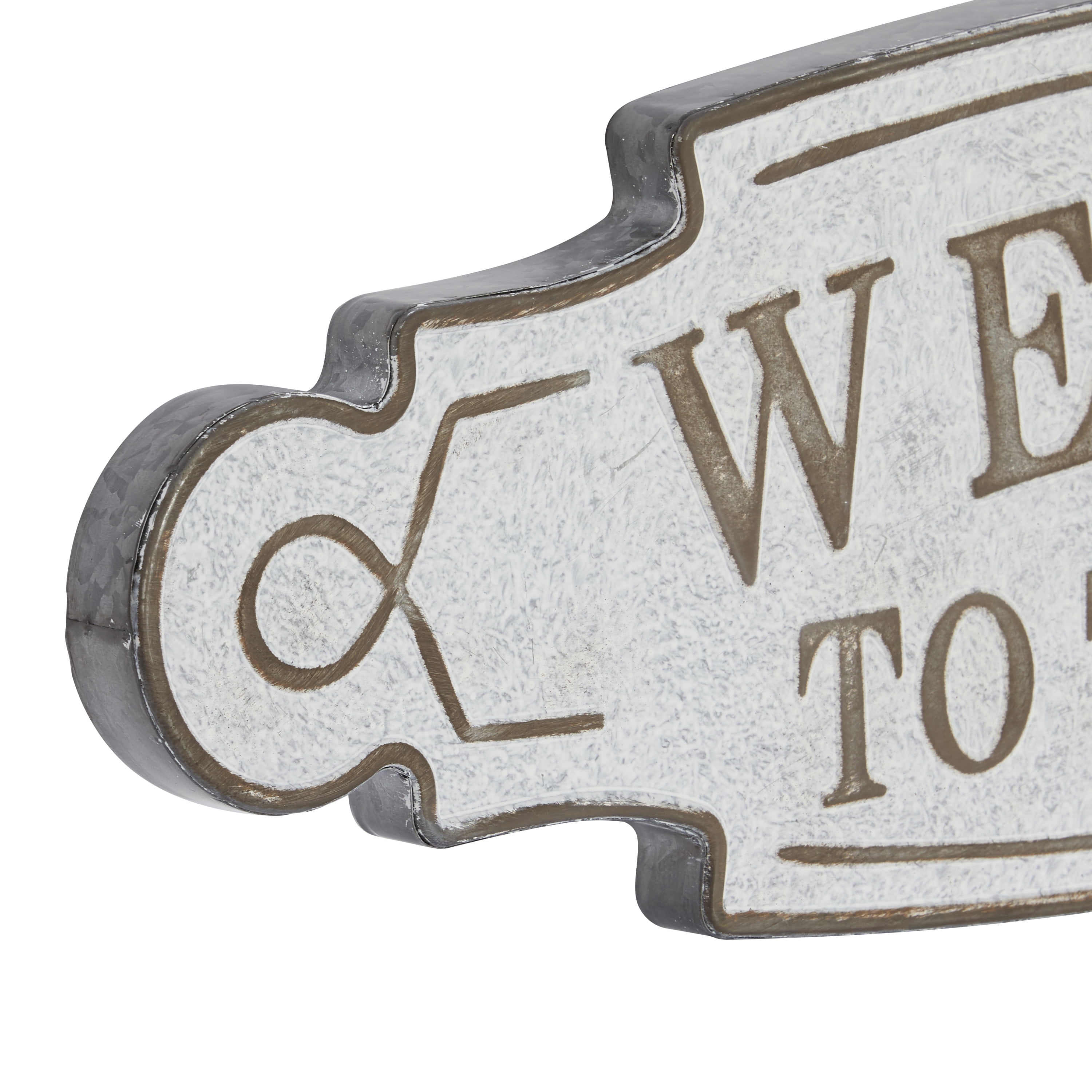 DecMode Indoor Beige Metal Farmhouse Sign Wall Decor