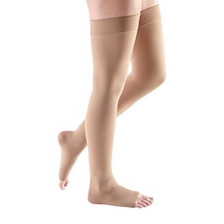 medi comfort open toe thigh highs w/silicone dot band - 15-20 mmhg petite petite medi186-p