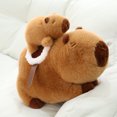 thumbnail image 2 of Carpincho de peluche con dibujos animados con silla de montar y muñeca bebé de 40 cm, 2 of 2