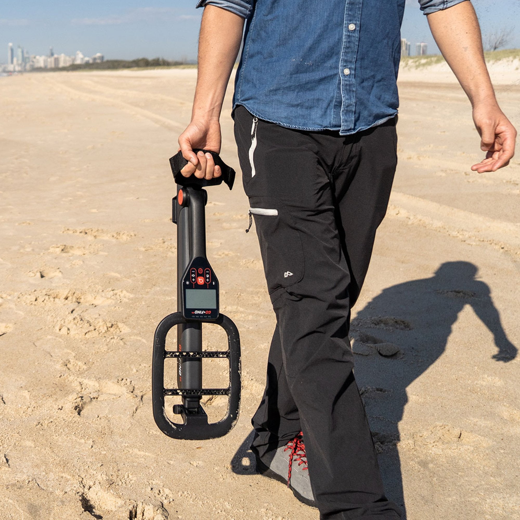 Minelab GO-FIND 11 Metal Detector with PRO-FIND 20 Pinpointer & Holster