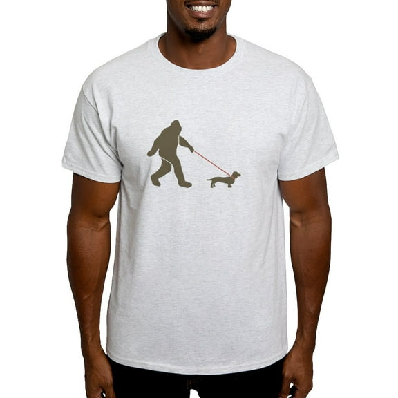 CafePress - Sas. & Dog Light T Shirt - Men's Classic Graphic T-Shirt