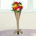 thumbnail image 3 of Jarrón de flores de lujo cromado con arreglos florales artificiales y adorno de hierro tipo trompeta. M oro, 3 of 9
