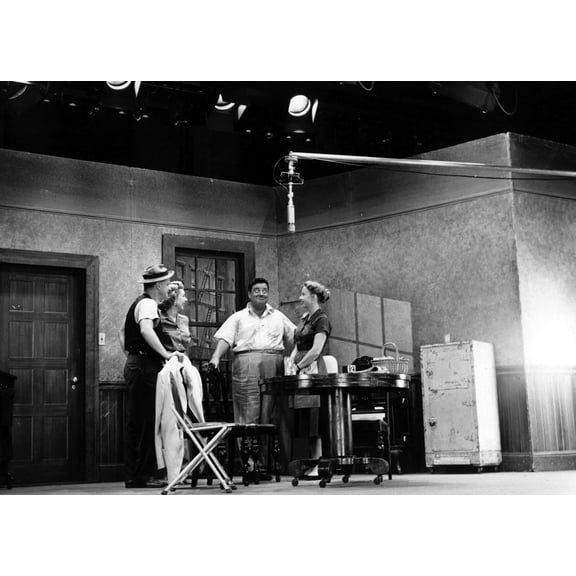 The Honeymooners cast on set Photo Print (30 x 24)