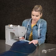 SINGER Heavy Duty 6700C Computerized Sewing Machine with Accessory Kit , Strong Motor with Enhanced Piercing Power, 411 Stitch Applications, LCD Screen, Full Metal frame & 1-step Buttonhole