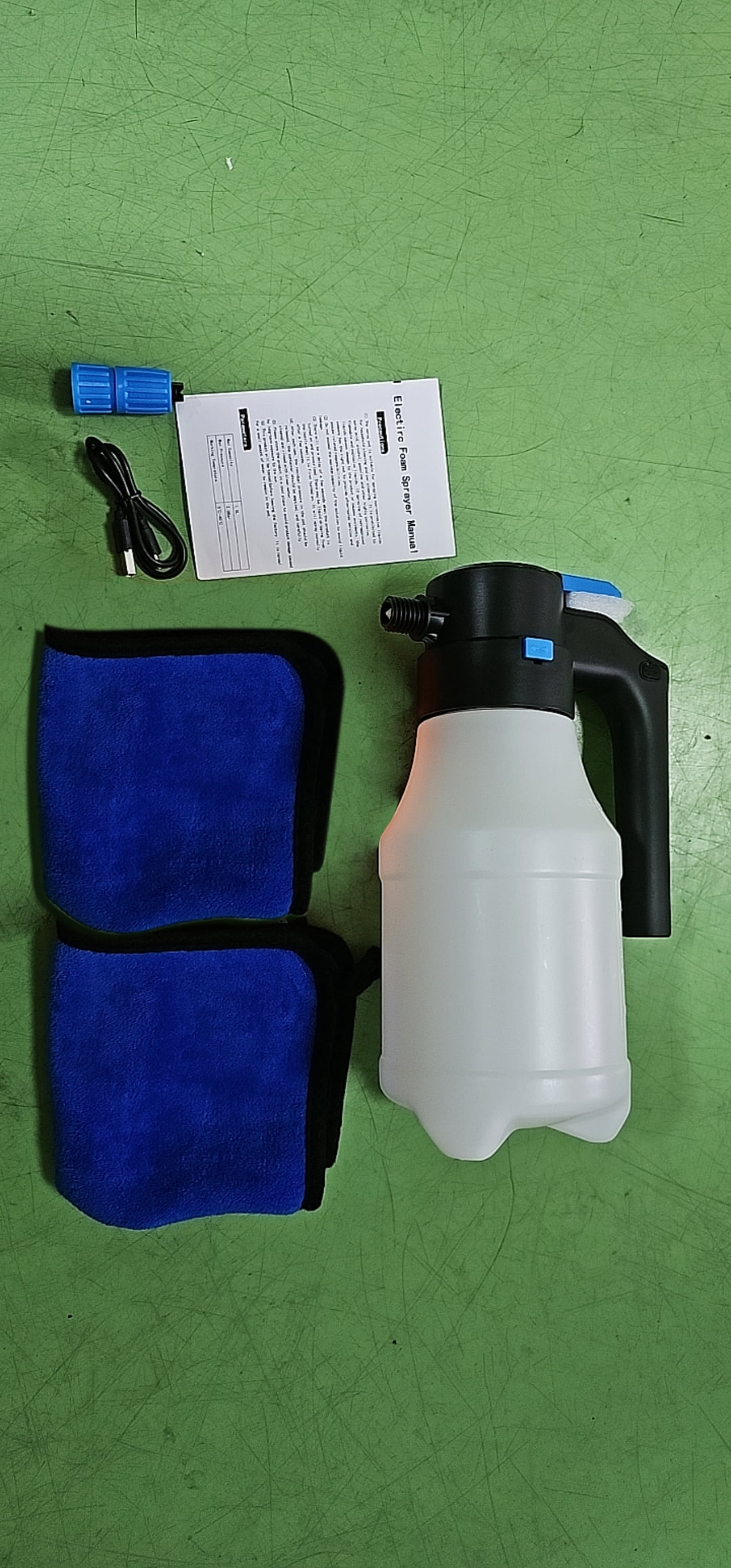 Yajisi 1.5L Electric Foam Sprayer, Cordless Foam Cannon with Type-C Charging, 75 Degree Wide Spray Pattern for Car Washing and Kitchen Cleaning, Includes Microfiber Rags, White