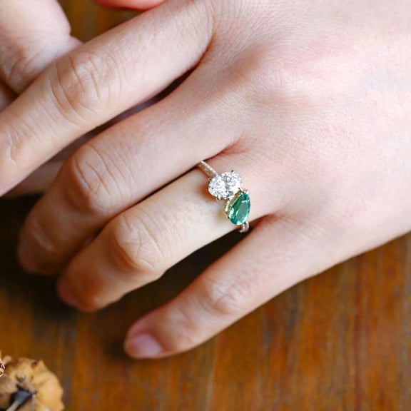 vylahjewellery Pear Green Gemstone Valentine Day Ring for Her Oval Cut Moissanite Engagement Anniversary Ring Vermeil Yellow Gold Handmade Jewelry Rings