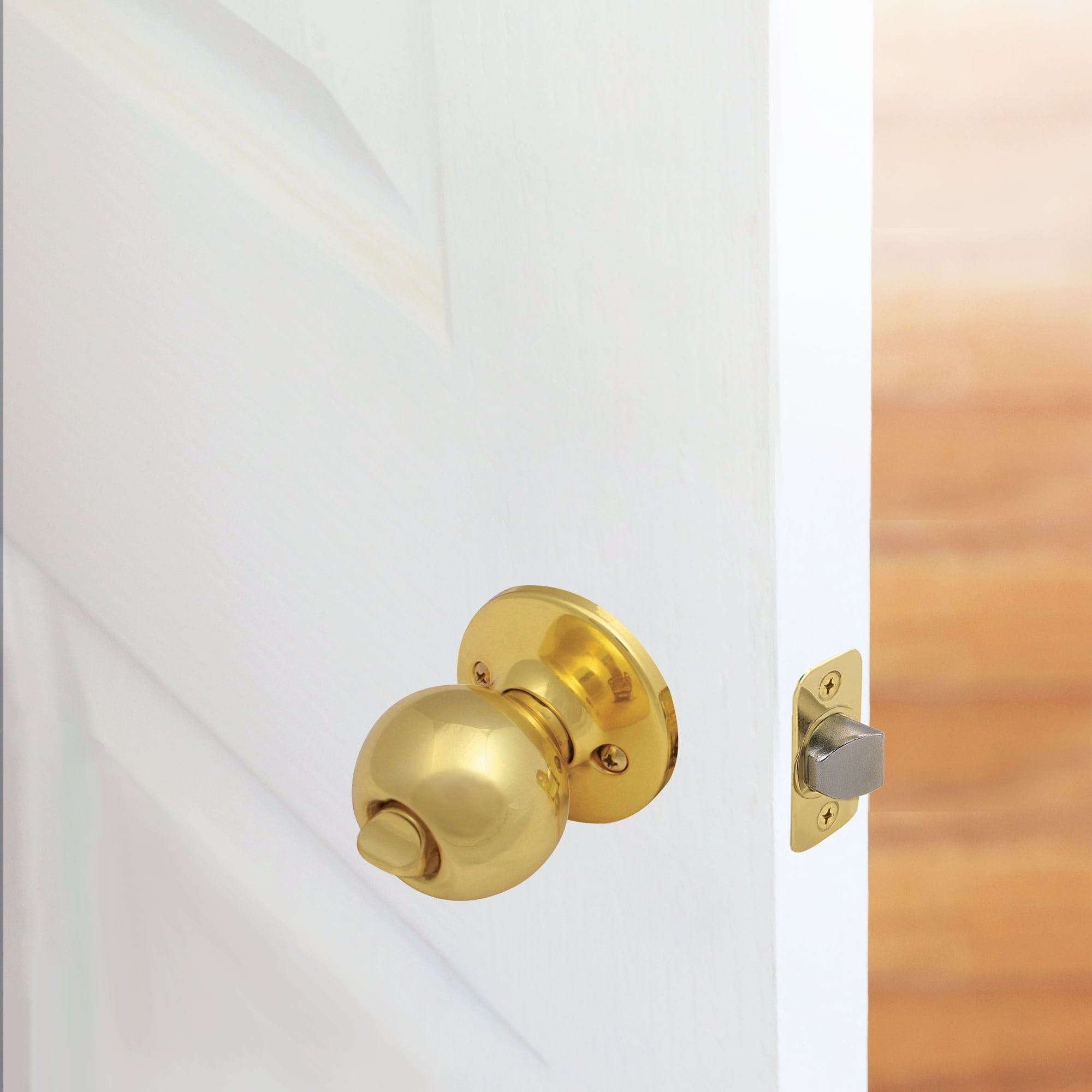 Ball Privacy Door Knob, Bed and Bath, Polished Brass Finish, Left or Right Hand