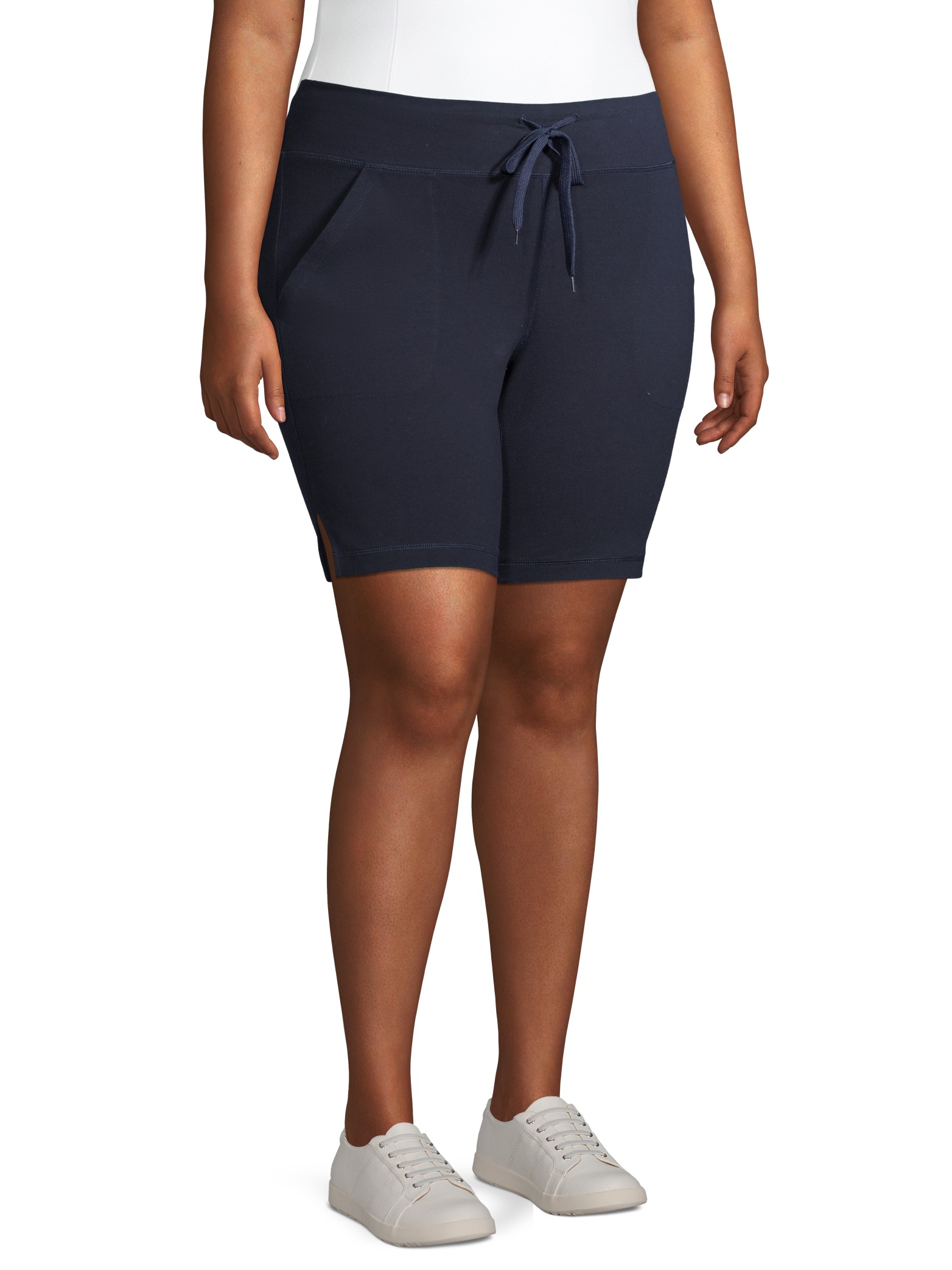 Athletic Works Womens's Plus Size 9" Bermuda short with Side vents