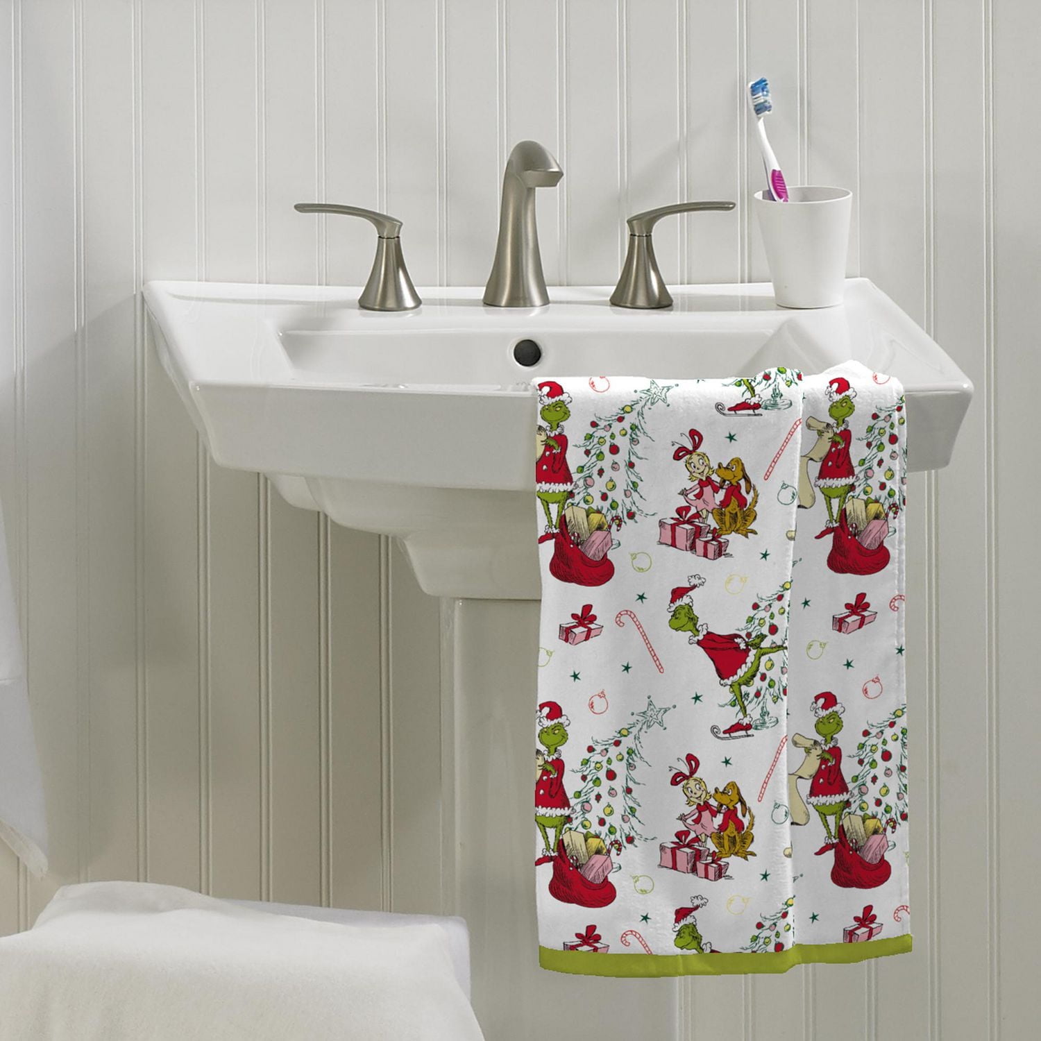 Grinch "Sweet Holiday" 2 pk hand towels