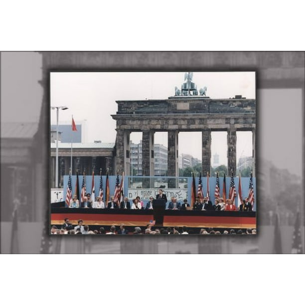 24 X36 Poster President Ronald Reagan Berlin Wall Brandenburg Gate Germany Walmart Com Walmart Com 24 X36 Poster President Ronald Reagan Berlin Wall Brandenburg Gate Germany Walmart Com Walmart Com
