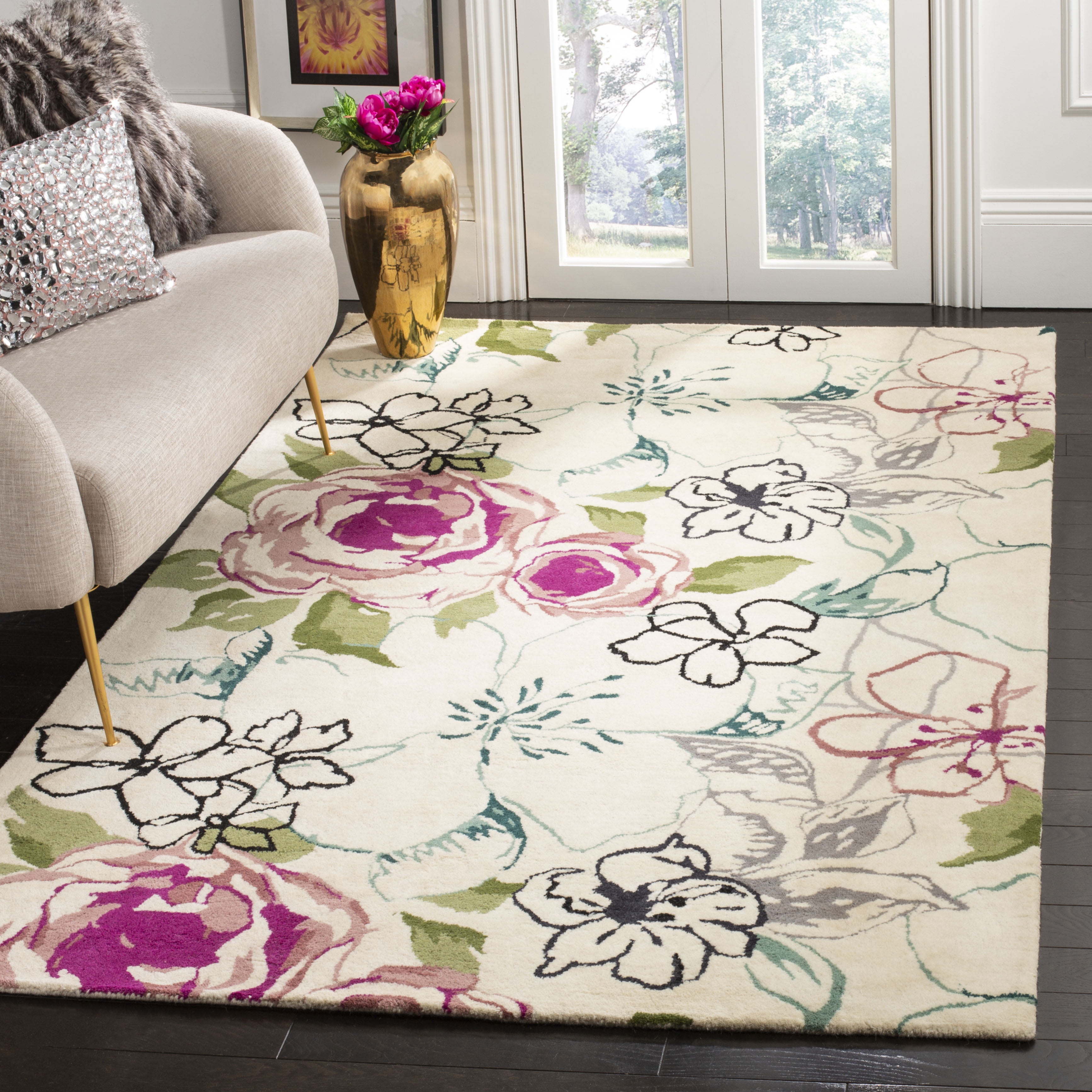 SAFAVIEH Wyndham Mira Floral Rose Wool Area Rug, Ivory/Multi, 5' x 8 ...