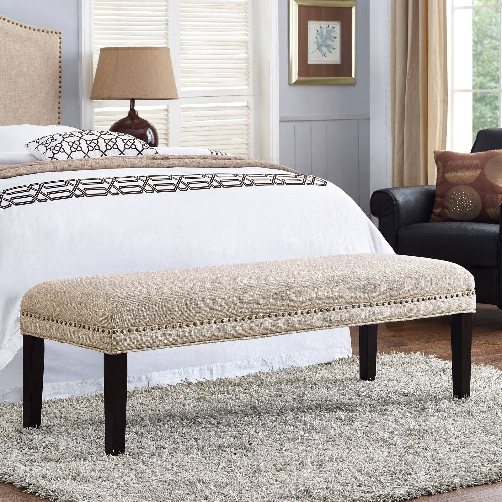 The Beauty And Functionality Of A Bedroom Upholstered Bench