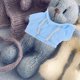 thumbnail image 5 of Disfraz de sudadera con capucha para muñeca en miniatura, bonita sudadera con capucha para oso de peluche, ropa de muñeca de color liso para vestir muñecas de peluche de 30 cm., 5 of 7