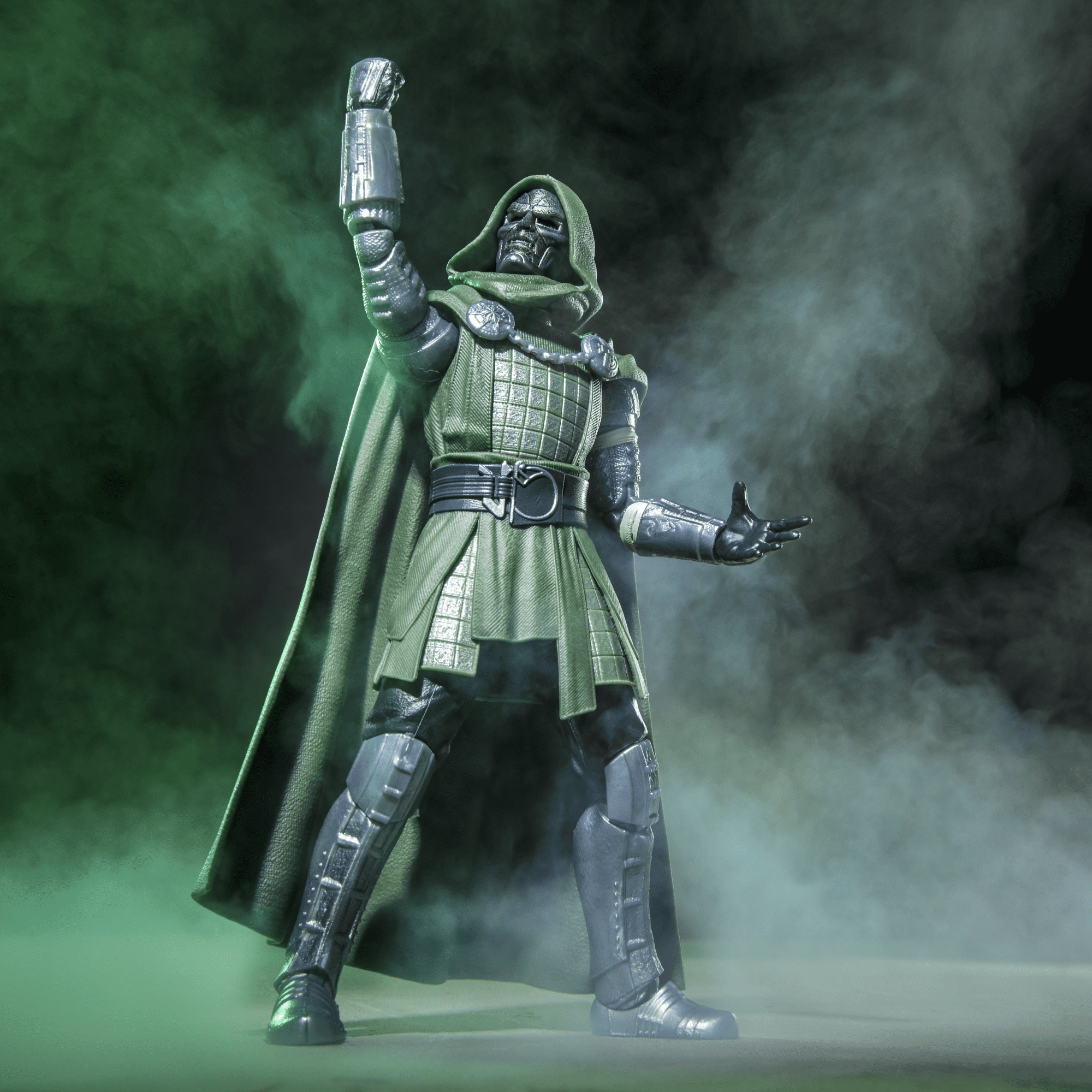 Marvel Legends Series Doctor Doom, Avengers: Doomsday 6" Action Figure