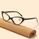thumbnail image 1 of Gafas de lectura de moda, antiluz azul, estilo retro, clásicas, con forma de ojo de gato, para hombres y mujeres, 1 of 3
