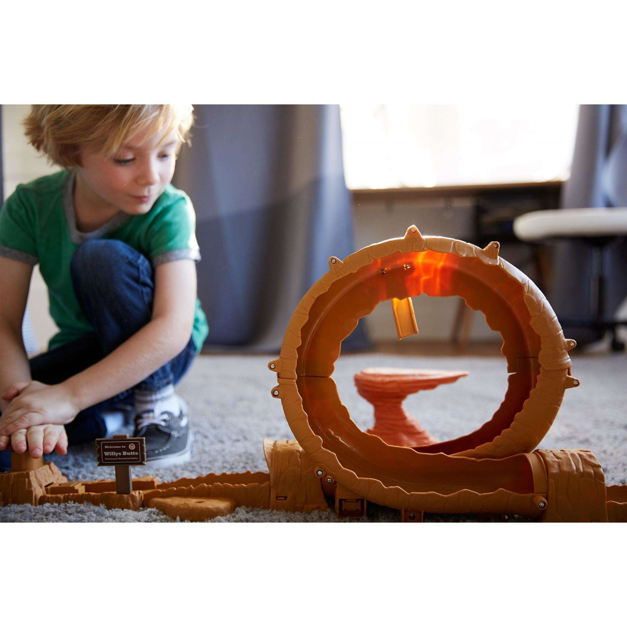 cars 3 willy's butte transforming track set