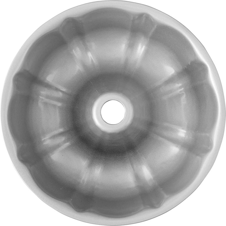  Wilton FLUTED TUBE PAN 6, Gray, 6.58 x 17.1 x 17.1 cm