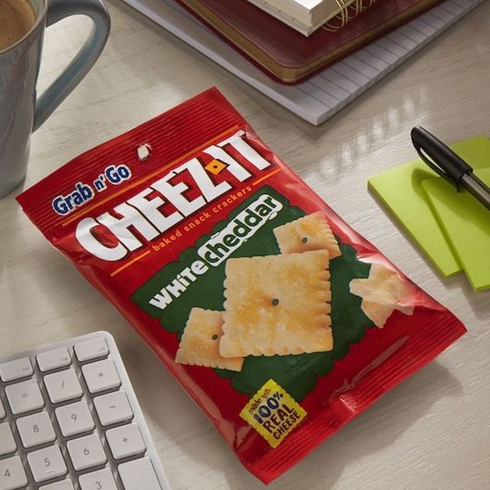Sunshine Cheez-It White Cheddar Cracker, 3 Ounce bag -- 18 per case.