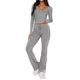 thumbnail image 2 of Conjunto Deportivo de Otoño de 2 Piezas A Juego para Estar en Casa: Pantalón de Pierna y Top Corto con Cuello Henley. Gris Flor M, 2 of 6