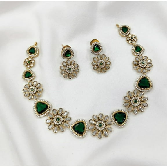 South Indian Bollywood Victorian & Floral Design Green & White Kemp Stone Gold-Plated Matte Finish Choker Necklace Set with Drop Earrings – Bridal Jewelry by Haya Jewel.
