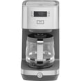 thumbnail image 1 of Cafetera GE Drip, jarra de vidrio para 12 tazas con temporizador, acero inoxidable, 1 of 8