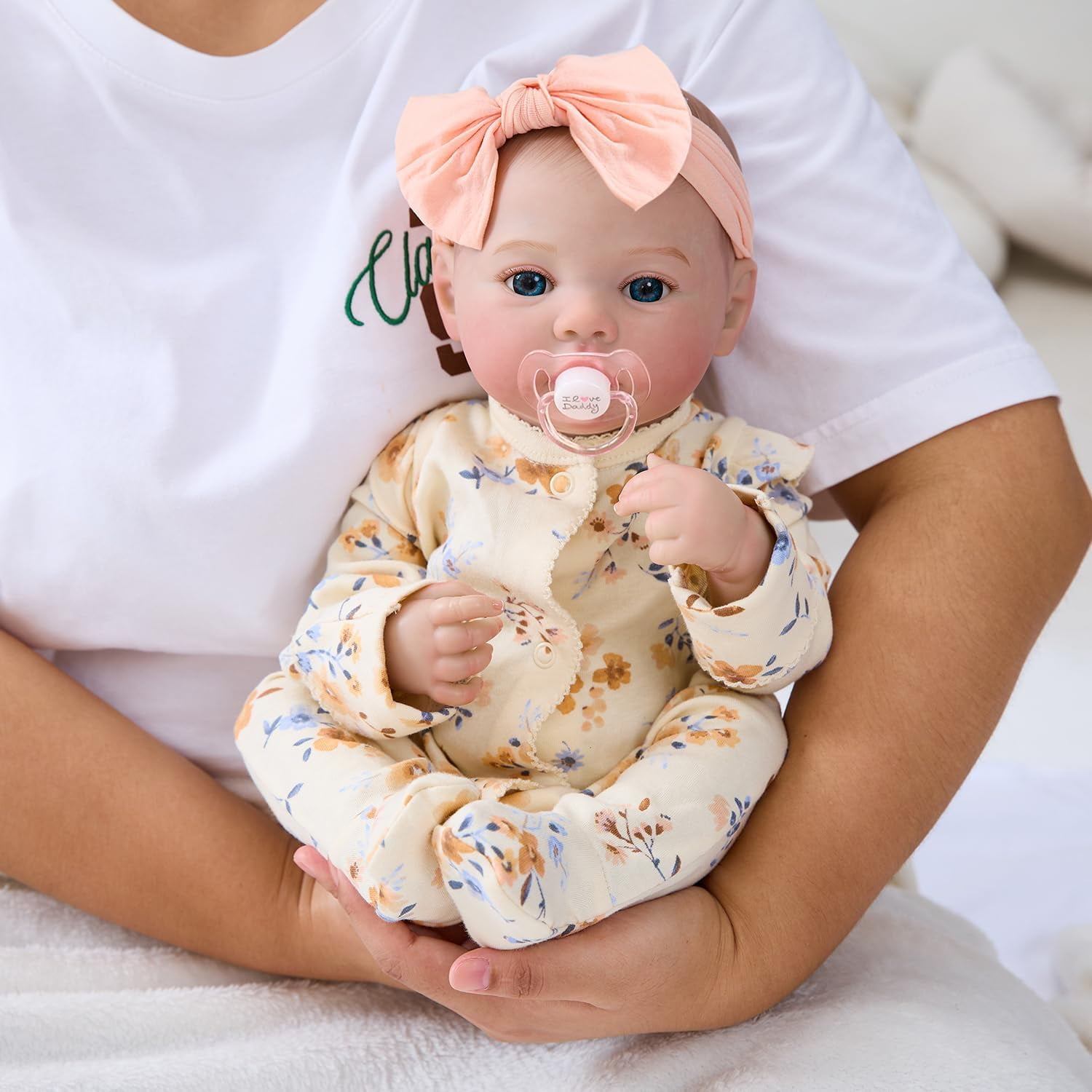 17 Inch Realistic Newborn Toddler Reborn Dolls Lifelike Girl Real Life Baby Soft Body Dolls with Clothes Pacifier Clips Accessories,For Kids Birthday Gift
