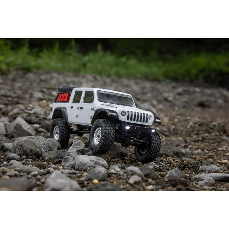 Axial RC Truck SCX24 Jeep Gladiator 4 Wheel Drive Rock Crawler RTR