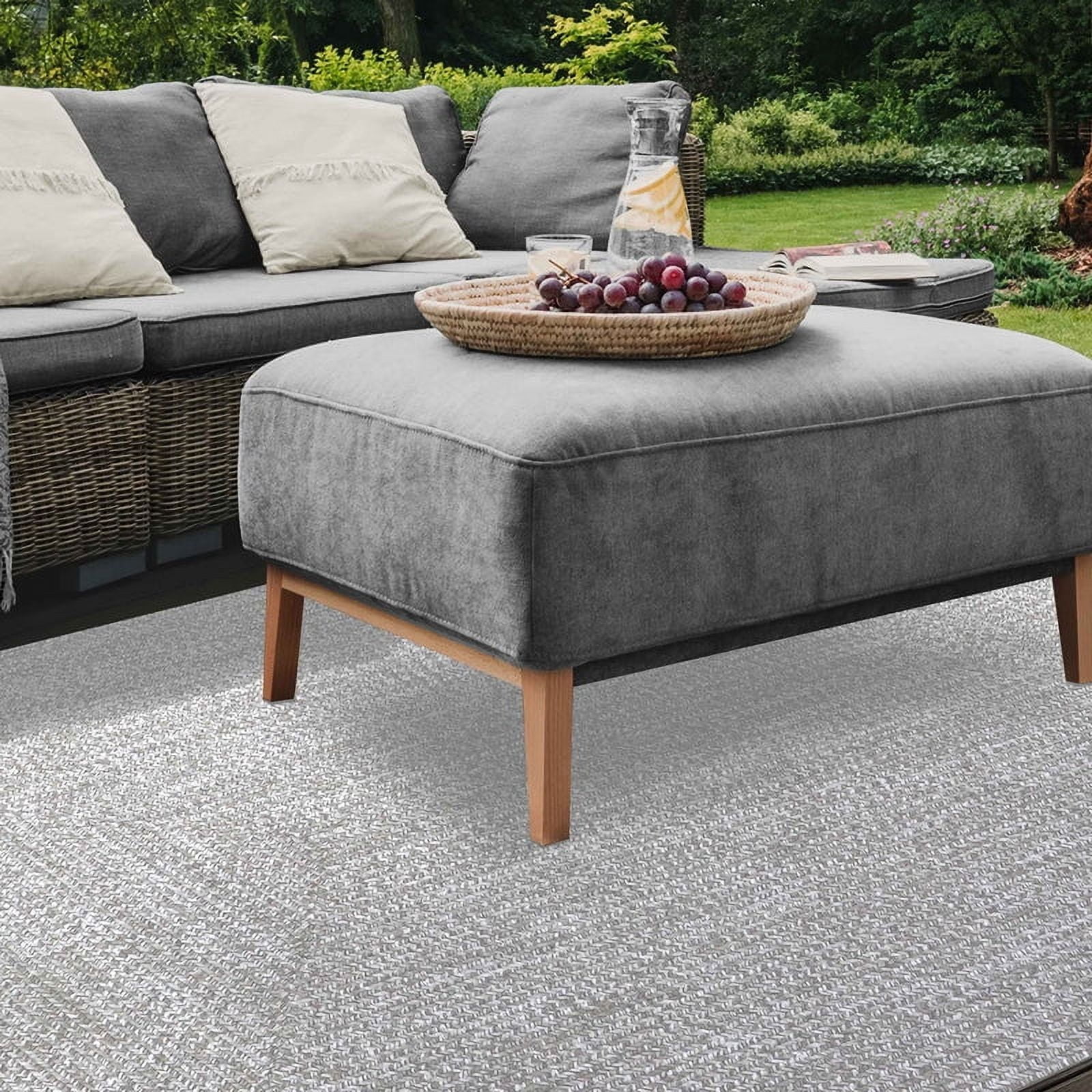 Superior Two-Toned Braided Indoor/ Outdoor Area Rug, Canvas/ White, 3' x 5'