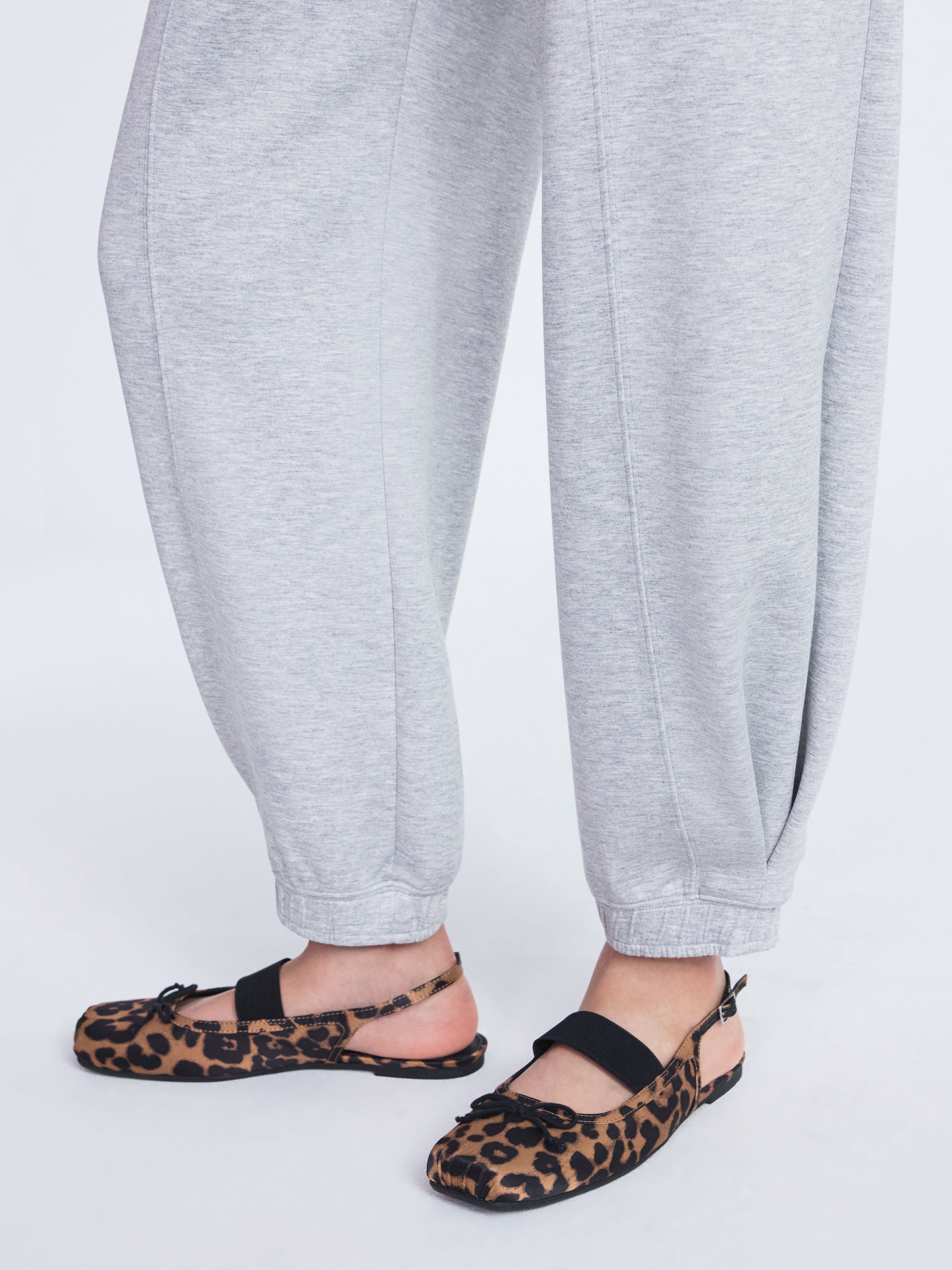 Scoop Women's and Women's Plus New Scubaknit Barrel Pants, Sizes XS-4X