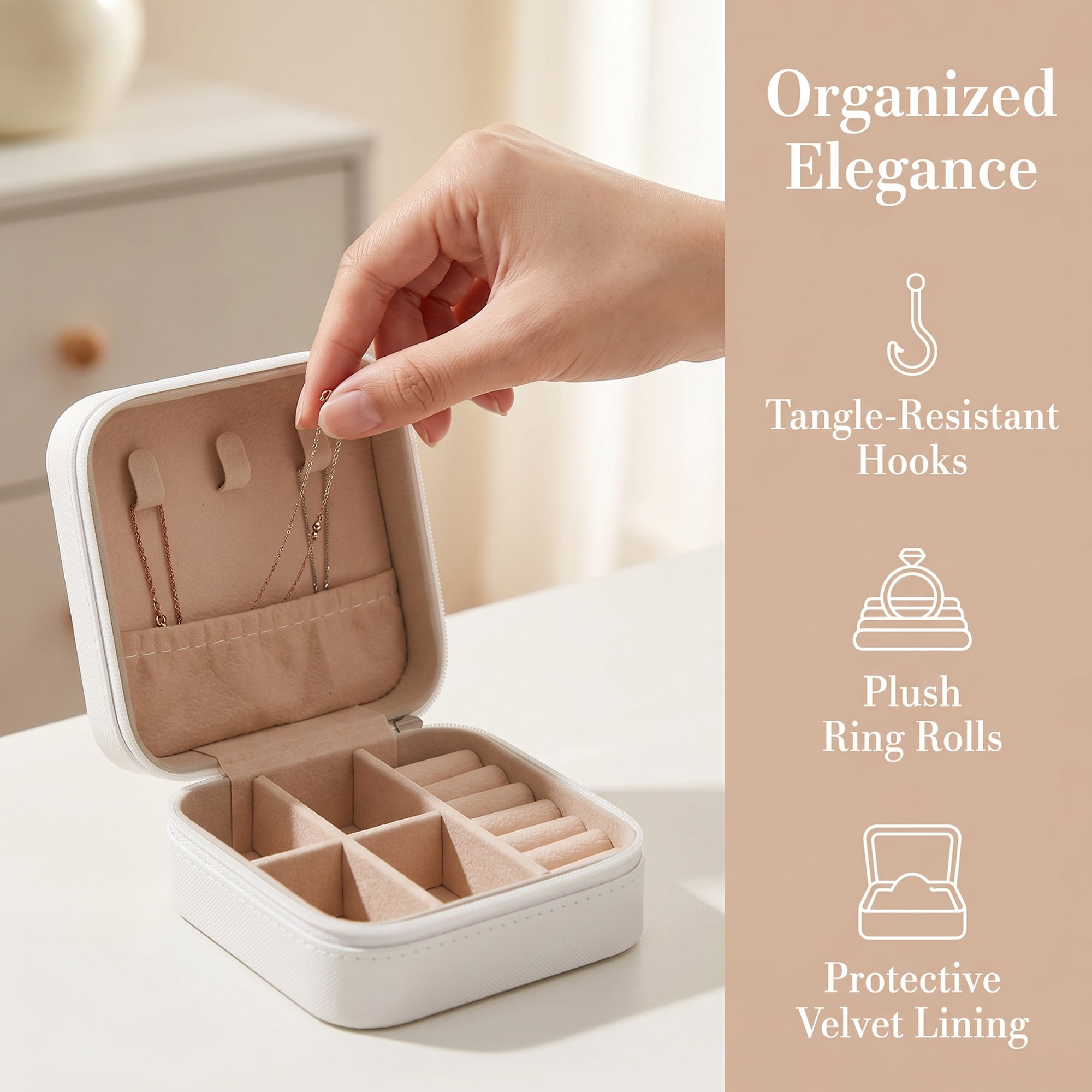 Travel Jewelry Box Mini Portable PU Leather Organizer for Women and Girls Gifts White