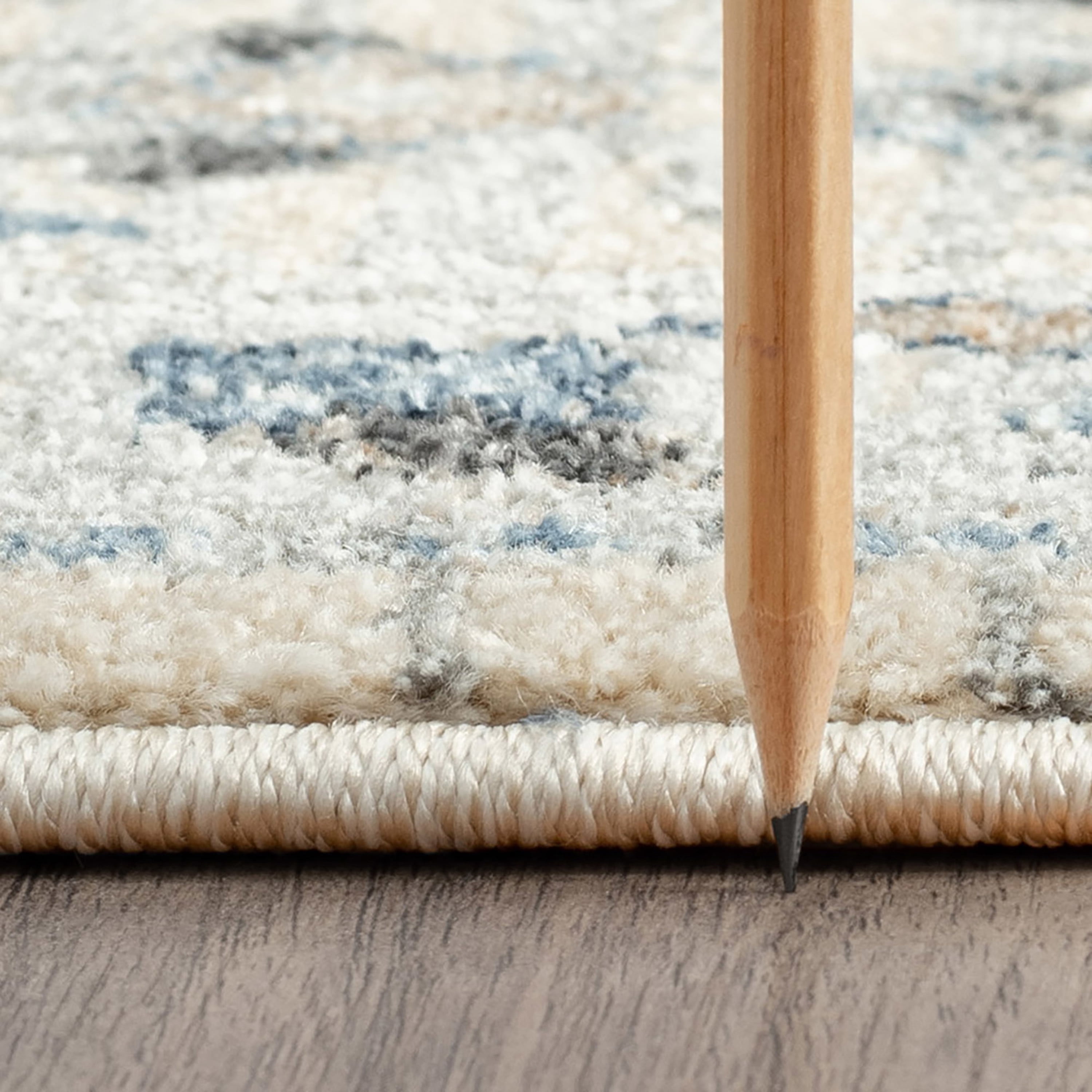 Traditional 2x3 Area Rug (2' x 3') Medallion Cream, Cream Indoor Scatter Easy to Clean
