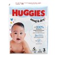 thumbnail image 3 of Couches pour bébés Huggies Snug&nbsp;&&nbsp;Dry, taille&nbsp;3 (7&nbsp;à 12&nbsp;kg [16&nbsp;à 28&nbsp;livres]), 210&nbsp;couches, 3 of 9