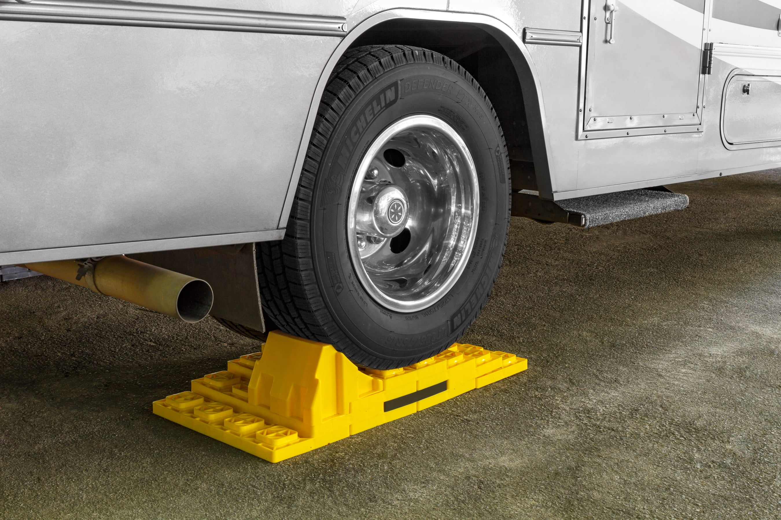 Camco 44517 Rv FasTen Level Blocks