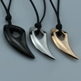 thumbnail image 2 of Collier Pendentif en Forme de Dent de Loup en Acier Inoxydable Tressé Réglable pour Hommes Femmes, 2 of 7