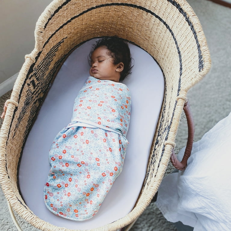 Aden and anais velcro swaddle 2025