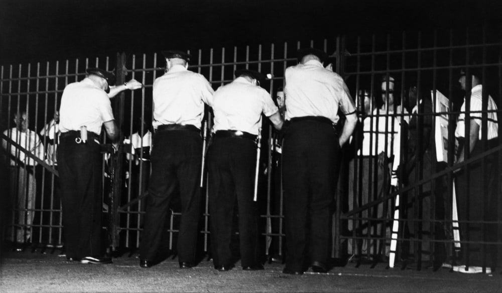 Steel Strike 1959 Nplant Protection Guards Closing The Gates Of US