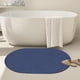 thumbnail image 4 of Felpudo de diatomita azul marino, rojo y caqui | Felpudo absorbente y antideslizante para baño (40 x 60 cm) | Alfombra de baño de microfibra de secado rápido con reverso de TPR | Felpudo suave para, 4 of 5
