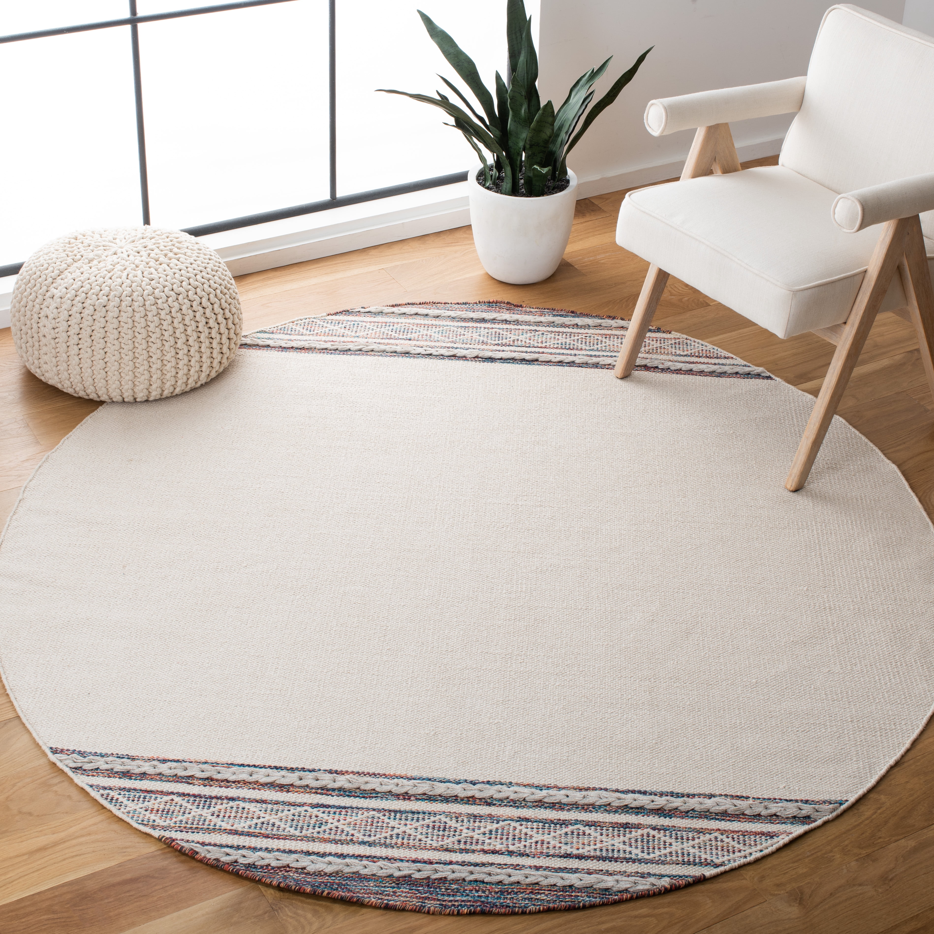 SAFAVIEH Montauk Phipp Southwestern Cotton Area Rug, Beige/Blue, 6' x 6' Round