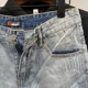 thumbnail image 4 of Pantalones vaqueros cortos para hombre con gráfico de texto, nuevos pantalones cortos de mezclilla originales para hombre, diseñador Xxxl, tendencia delgada, botones de moda Y2k 2024 Xl, 4 of 4
