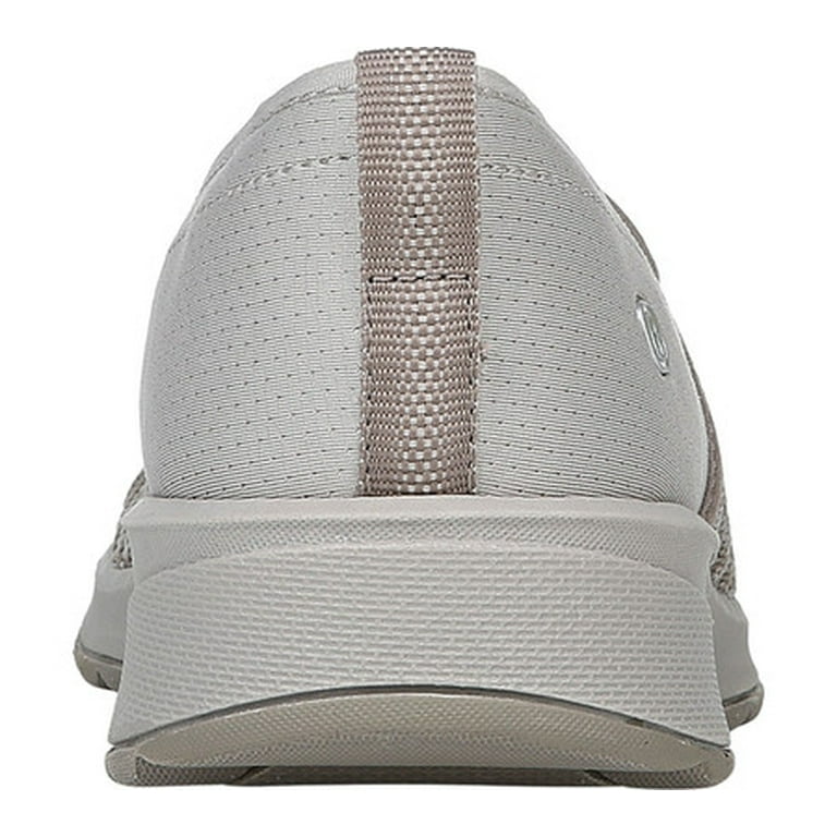 しまりすページ Women's Bzees Glee Slip On - Walmart.com