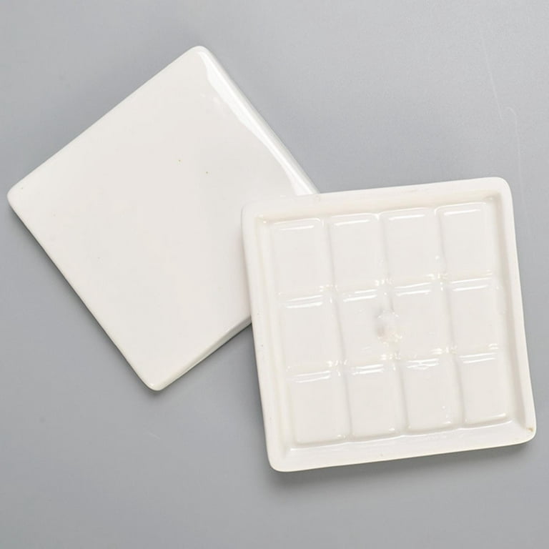 MEEDEN 3 Pack Ceramic Palette with Covers, Porcelain Paint Palette