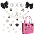 thumbnail image 1 of Accesorios para bolso con cadena de perlas con lazo negro SANUIU Charm Set, 1 of 8