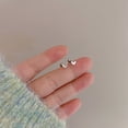 thumbnail image 4 of Clavo de oreja de tornillo Exquisito Simple Geométrico Pequeño Amor Flor Dulce Diario Todo Combinación Clavo de hueso de oreja para mujeres, 4 of 5