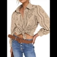 thumbnail image 1 of Blusa de Mujer con Mangas Largas Abullonadas, Cuello en V, Botones, Encaje Calado y Bordado Albaricoque XL, 1 of 10
