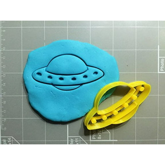 UFO Cookie Cutter- Fast Shipping - Sharp Edges - Exceptional Quality