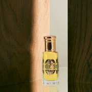Touch Of Amber Perfume Oil 12ml (0.40 oz) with Black Gift Box by Intense Oud